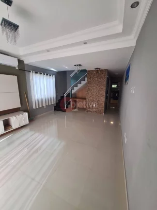 Imagem Casa duplex em condomínio com deck para canal navegavel, 4 quartos, Ogiva