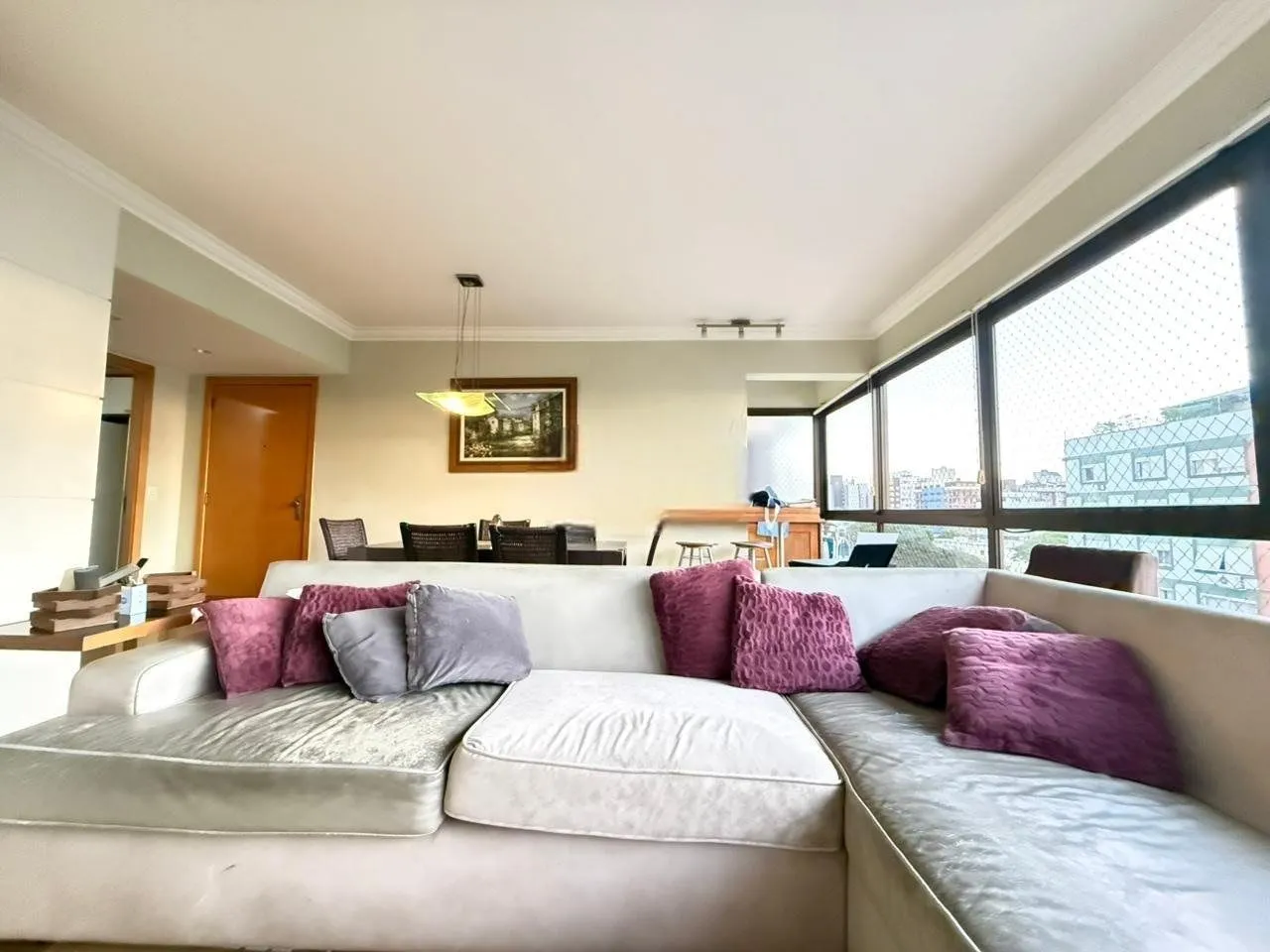 Imagem Apartamento Impecável com Vista Panorâmica, 2 Suítes e Living Ampliado