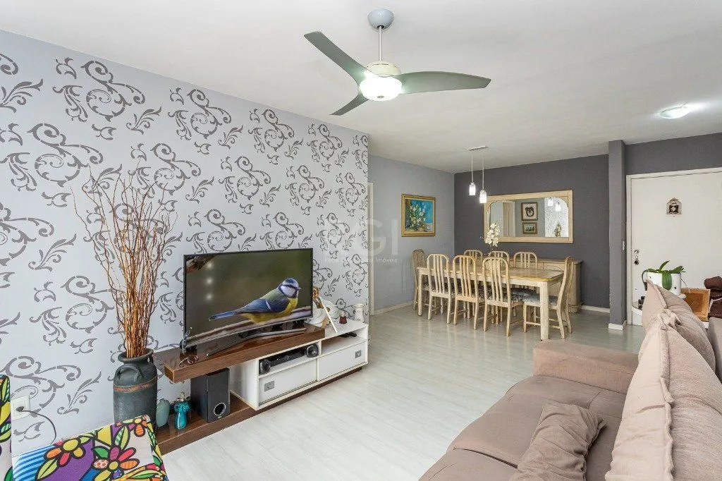 Imagem Apartamento de 03 dormitórios (01suíte), com vaga, no bairro São João, em Porto Alegre RS