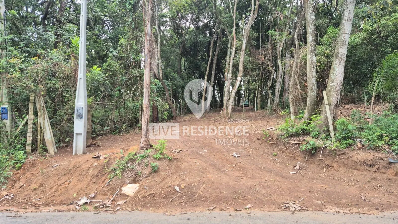 Imagem Terreno de 8.227 m ² em excelente localização no Residencial Moenda