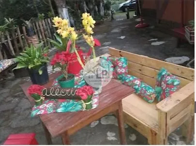Imagem Hotel / Pousada / Chalé de 9 quartos, no bairro Parque São Vicente, em Petrópolis