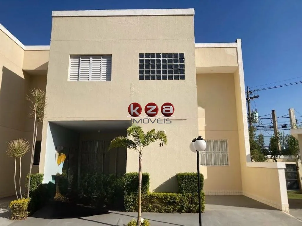 Foto do imóvel Casa a venda no Condomínio Villa Santa Eliza em Valinhos-SP 3 Quartos, 1 Suíte, 2 Salas, 3 Banheiros, 2 Vagas 107m².