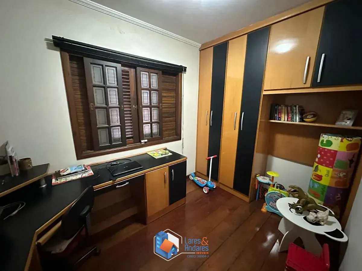 Imagem Sobrado para venda em Vila Carrão com 3 quartos, sendo 1 suíte, 157m²