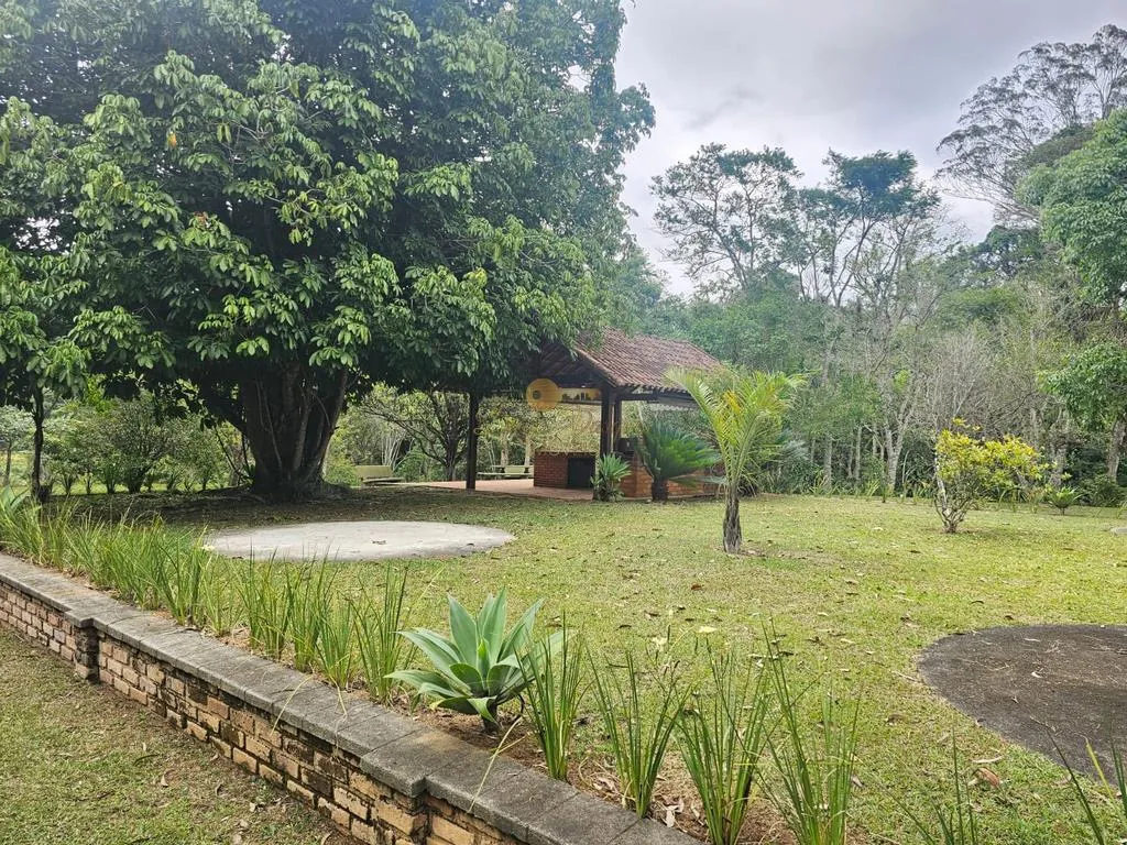 Imagem Terreno em Condomínio para Venda em Teresópolis / RJ no bairro Parque do Imbui