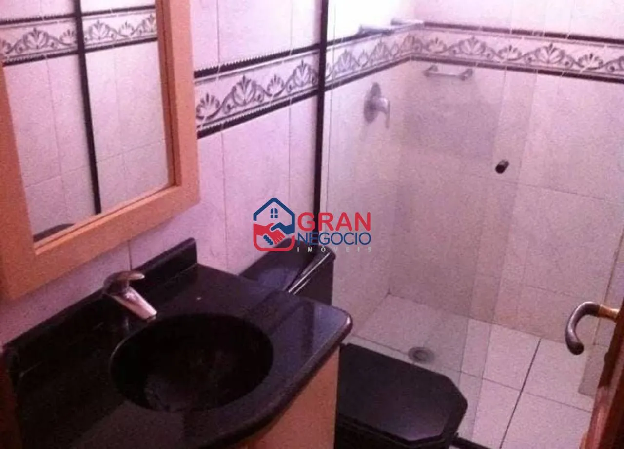 Imagem Apartamento com 1 dormitório para alugar, 50 m² por R$ 2.865,00/mês - Centro - Curitiba/PR