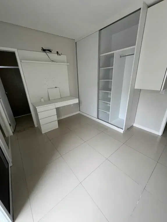 Imagem Casa com 4 Quartos à Venda, 140 m² em Sapiranga-Coité - Fortaleza