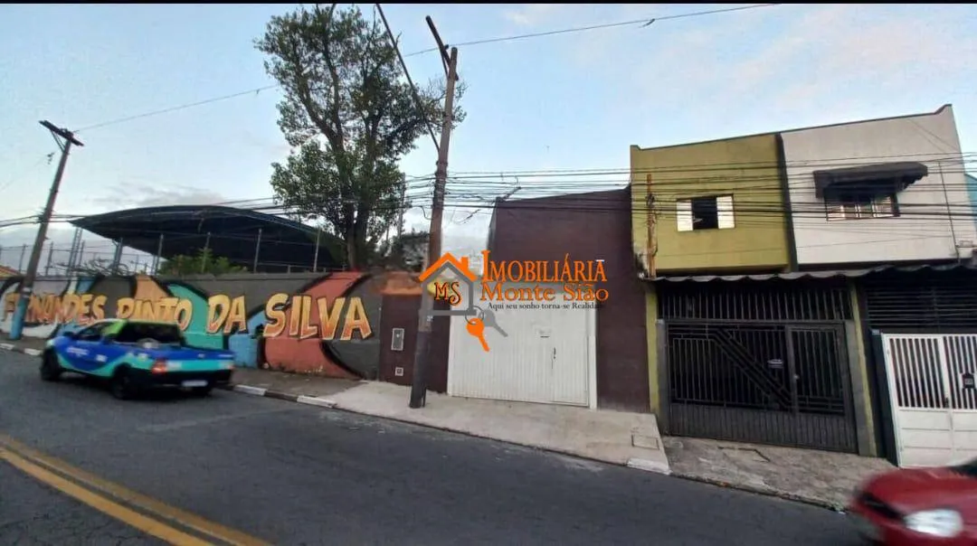 Imagem Sobrado com 3 dormitórios à venda, 107 m² por R$ 535.000,00 - Vila Barros - Guarulhos/SP
