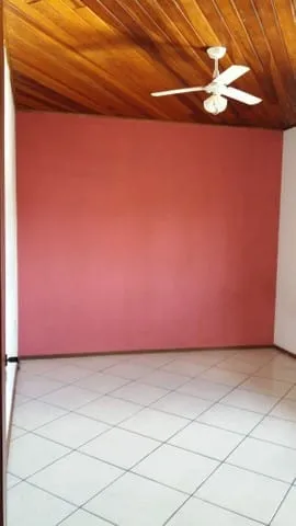 Foto do imóvel Casa à venda 3 Quartos, 1 Suite, 2 Vagas, Laerte Assunção, Pindamonhangaba - SP
