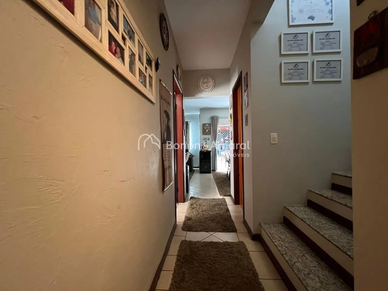 Imagem Linda casa em condomínio charmoso!
