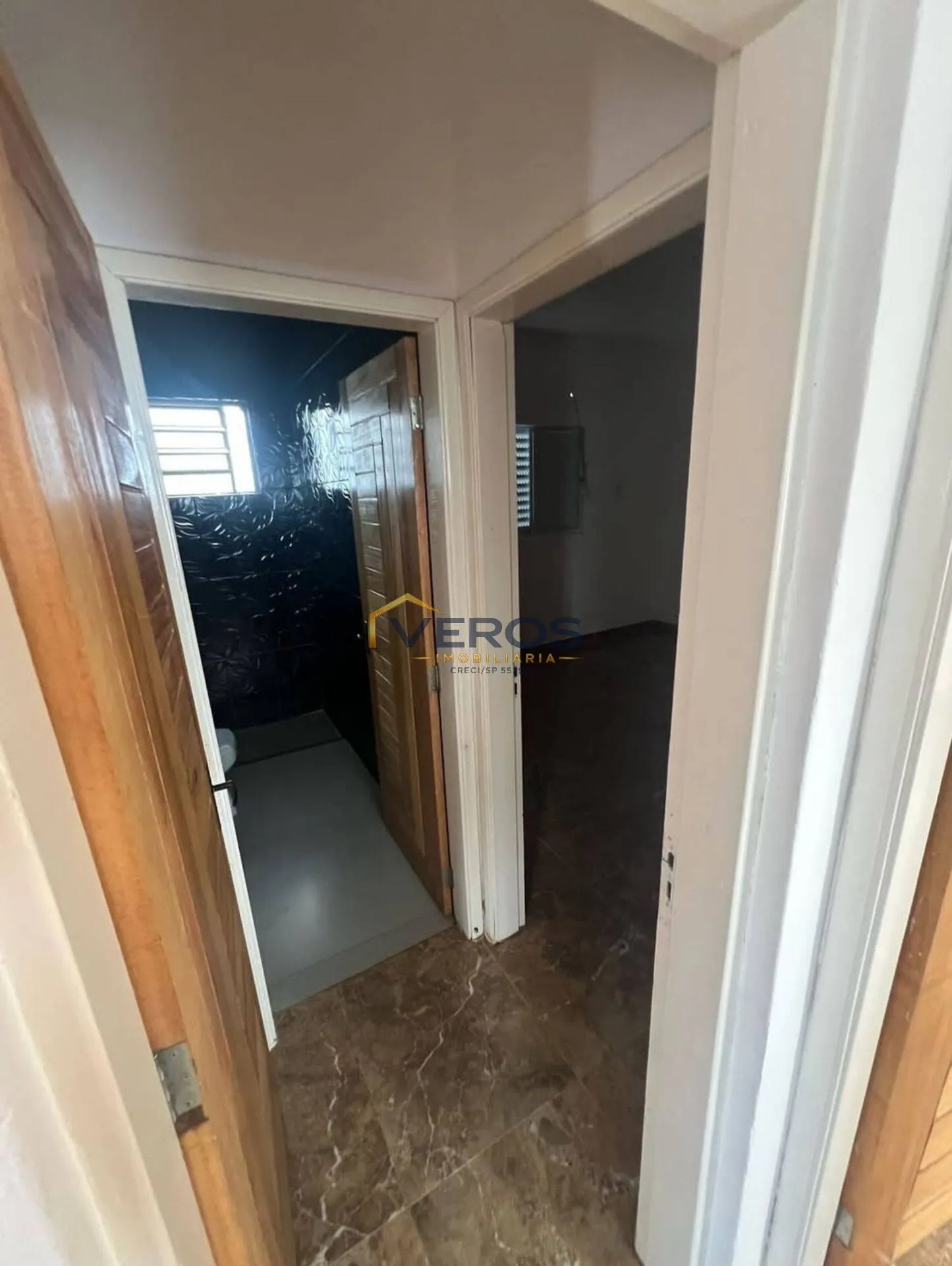 Imagem Casa com 3 Dormitórios para Locação no Indaiá - Caraguatatuba/SP