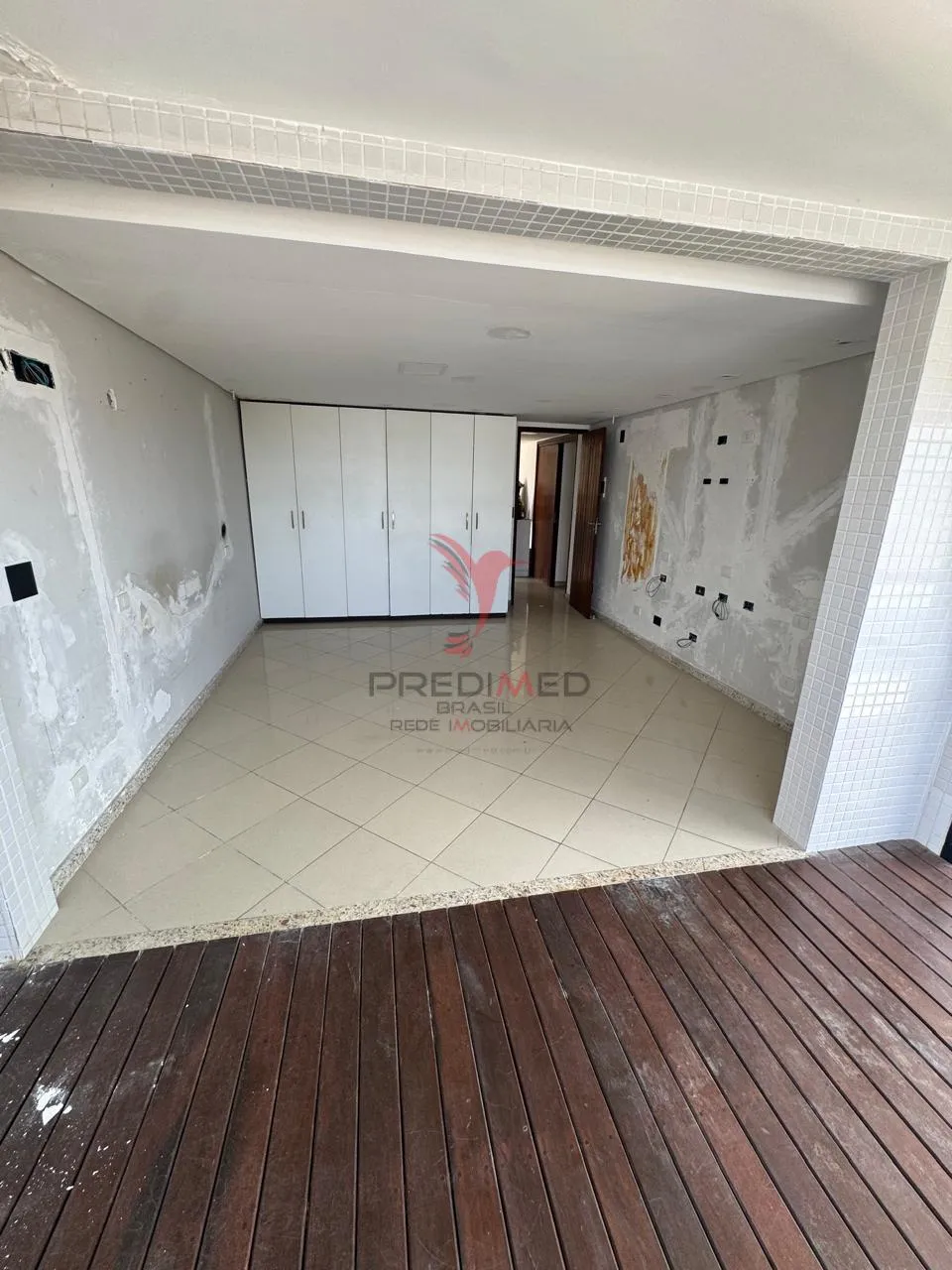 Imagem Cobertura com 5 quartos , 2 Suites, á venda a Beira mar do Cabo branco