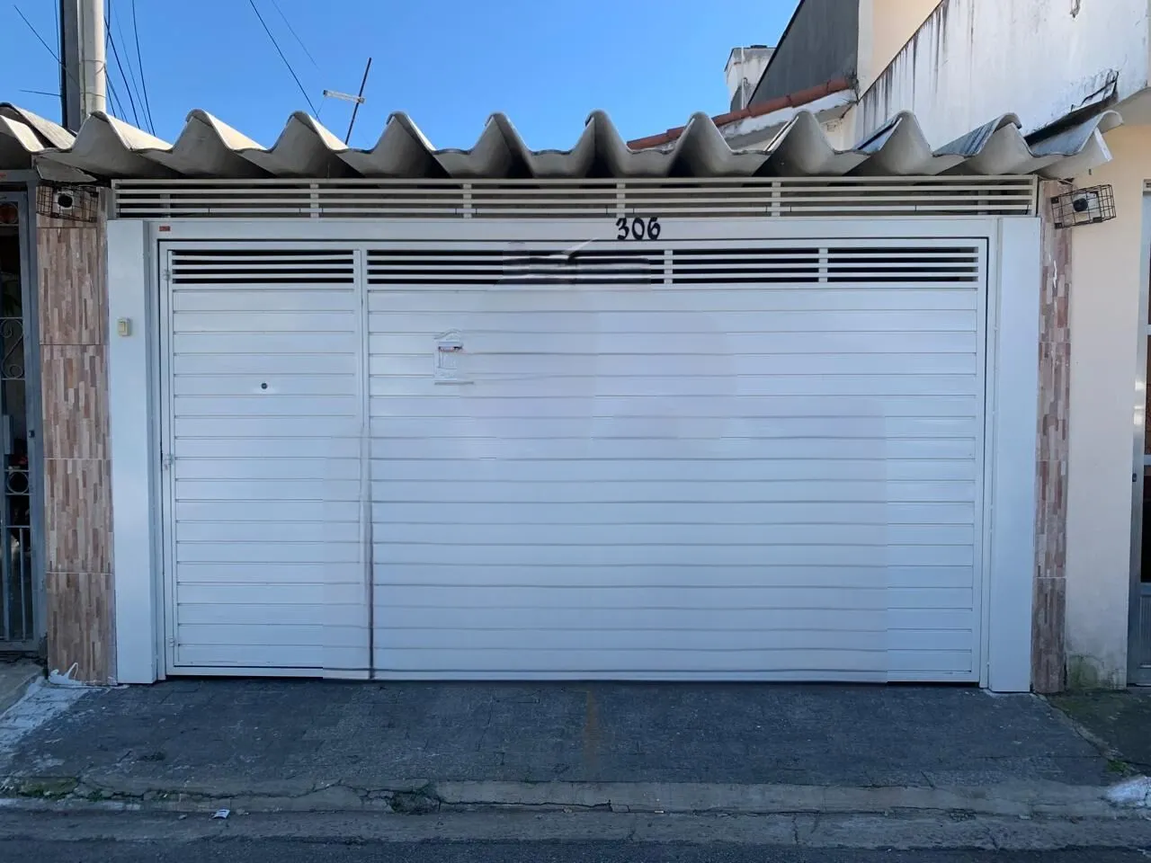 Foto do imóvel VENDO LINDA CASA TERRÉA COM 3 QUARTOS NO BAIRRO JARDIM SABARÁ! em Rua Jaime Rodrigues