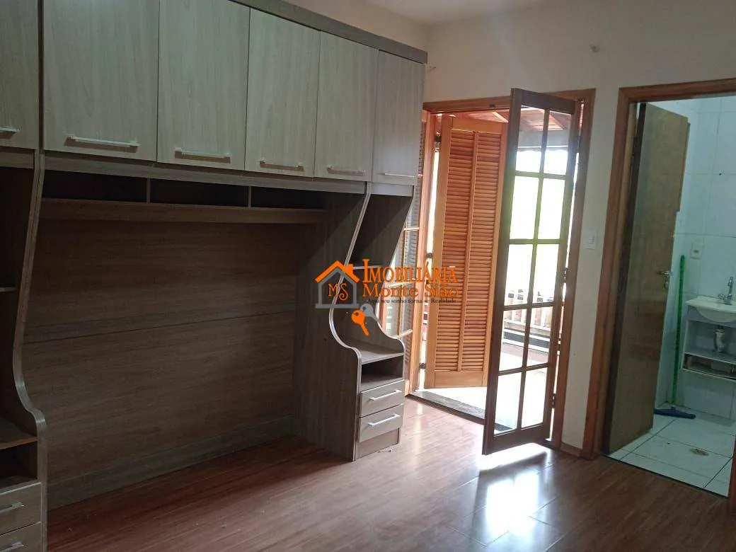 Imagem Sobrado com 3 dormitórios à venda, 180 m² por R$ 630.000,00 - Cidade Parque Alvorada - Guarulhos/SP