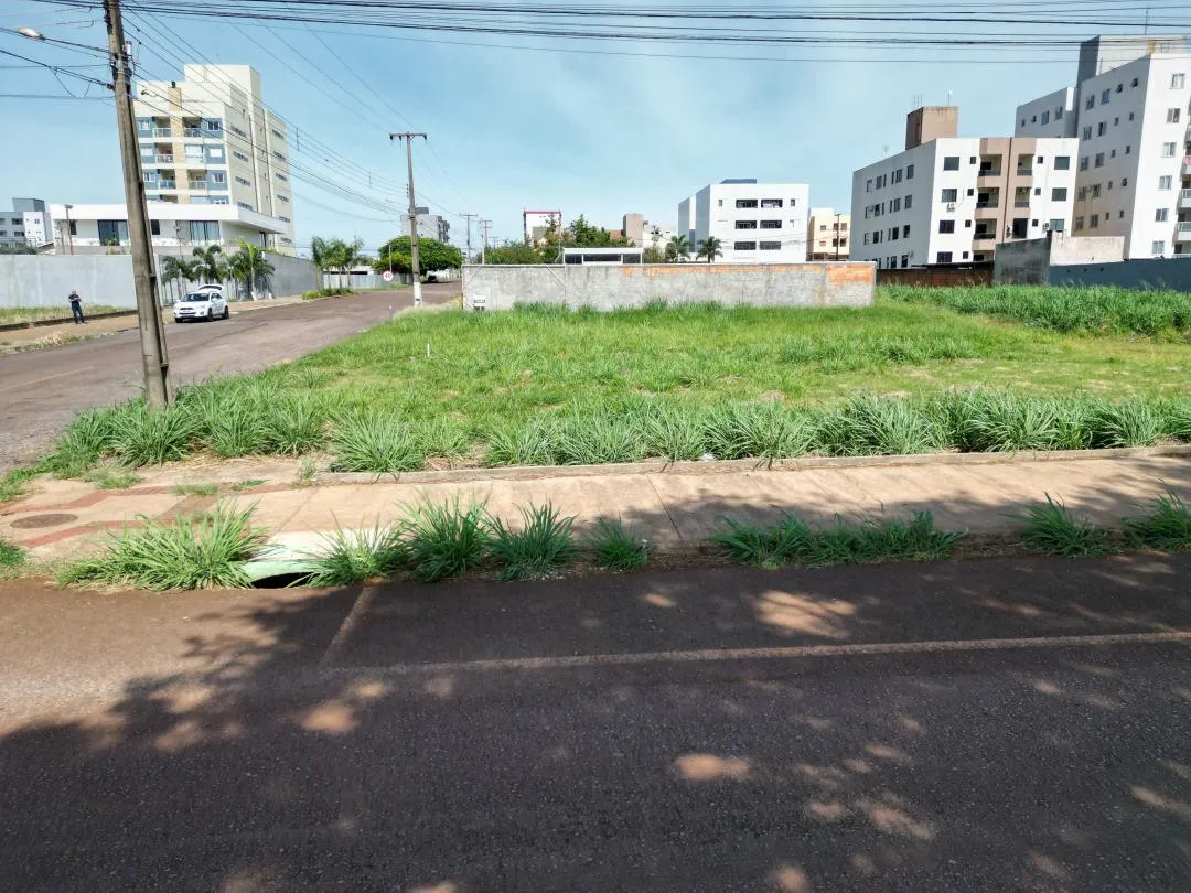 Imagem Terreno à venda em Cascavel, Fag - Rede de Esgoto e Rua Asfaltada