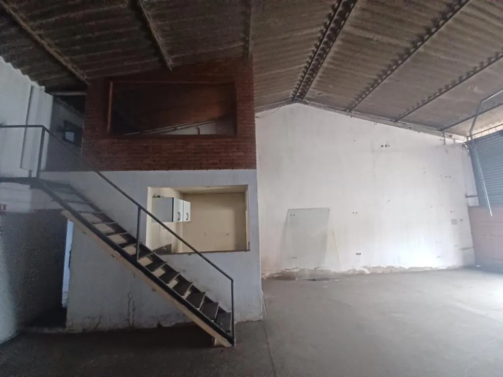 Imagem Galpão comercial 800m Jardim São Lourenço-Sorocaba