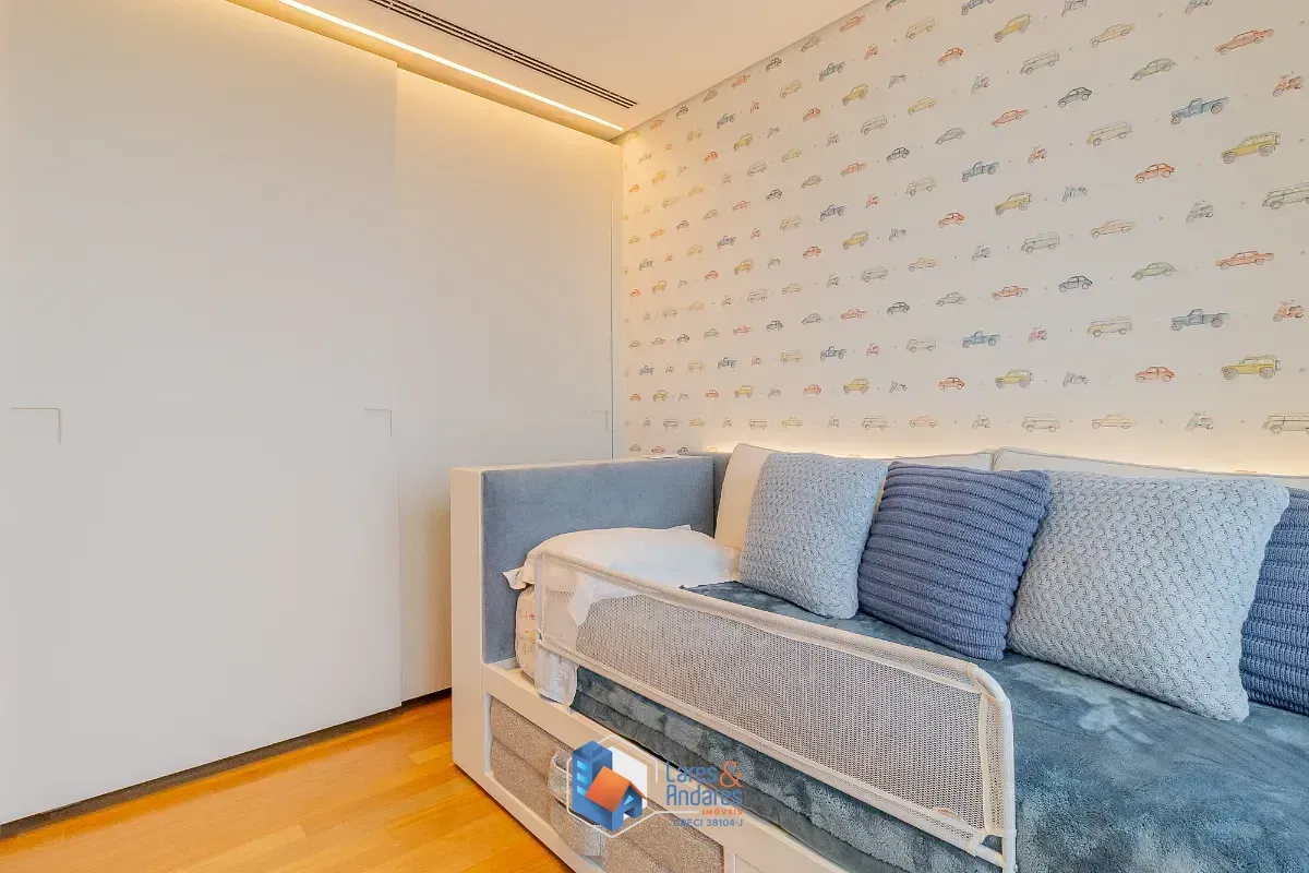 Imagem Apartamento para venda em Pinheiros com 4 quartos, sendo 4 suítes, 340m²