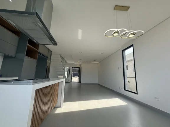 Imagem Linda Casa de 3 Suítes, Sauna, Piscina, Cascata Deslumbrante