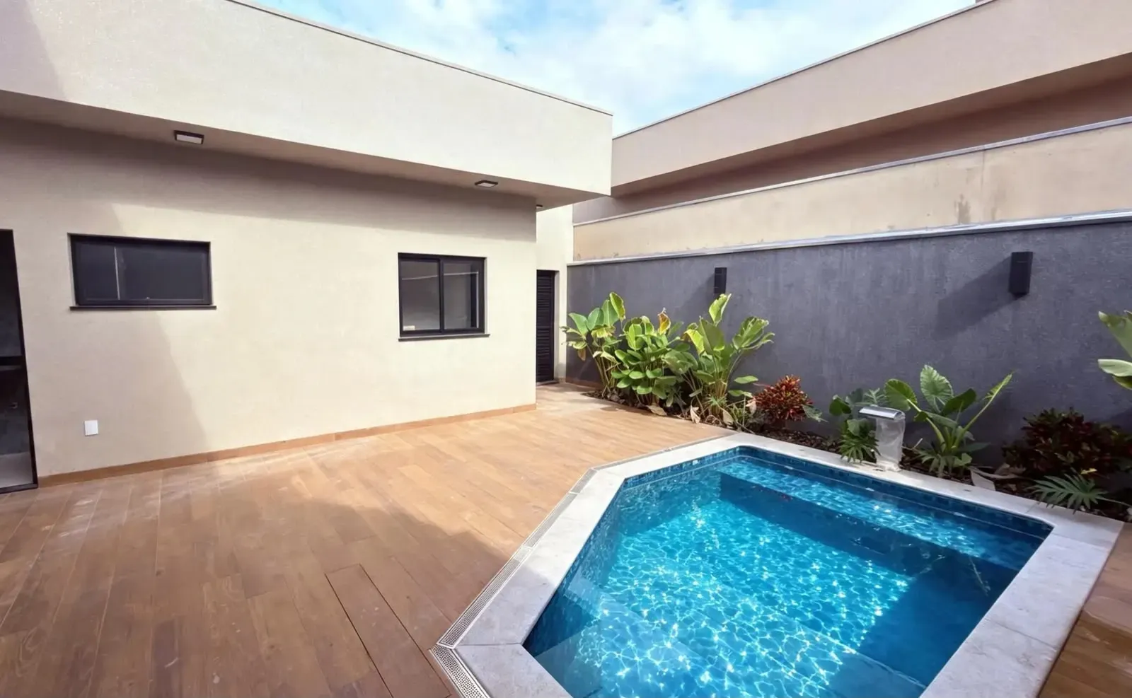 Imagem Casa de Condomínio com 3 Quartos à Venda, 185 m² em Village Provence - São José do Rio Preto