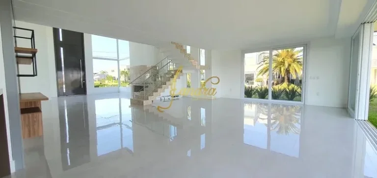 Imagem BEIRA DE LAGO, VISTA PANORÂMICA mobiliado e decorado