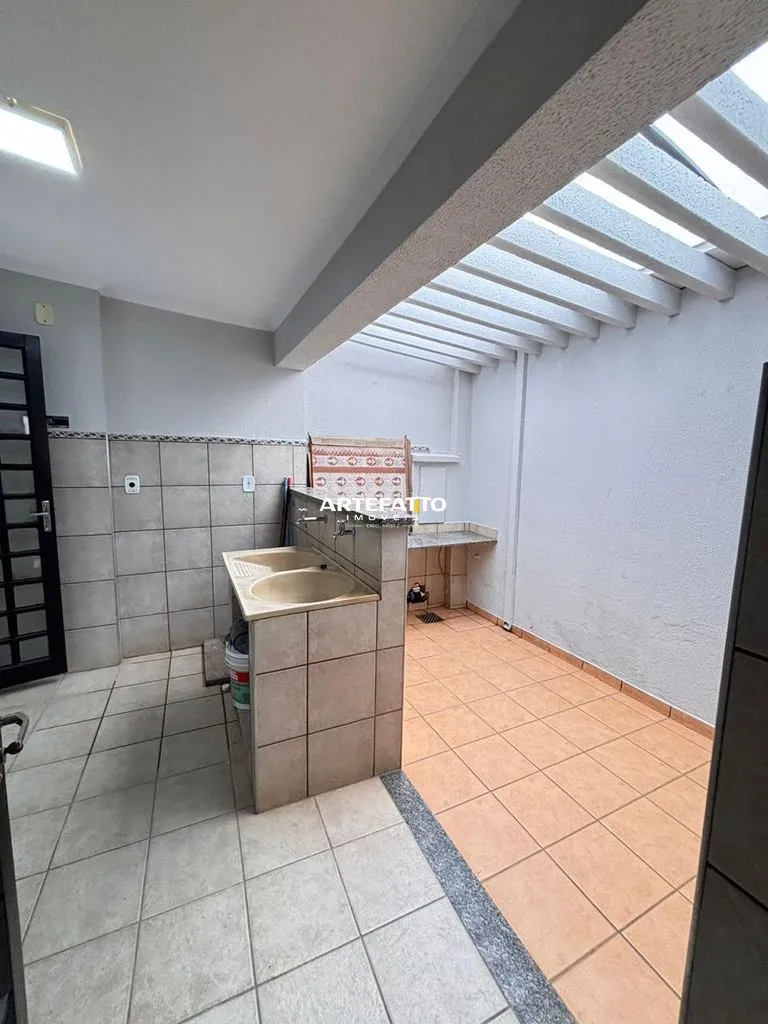 Imagem Casa à Venda em Jardim Ângela Rosa, Franca - SP