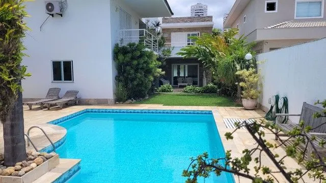 Imagem Crystal Lake: casa duplex 600 m² e 4 quartos