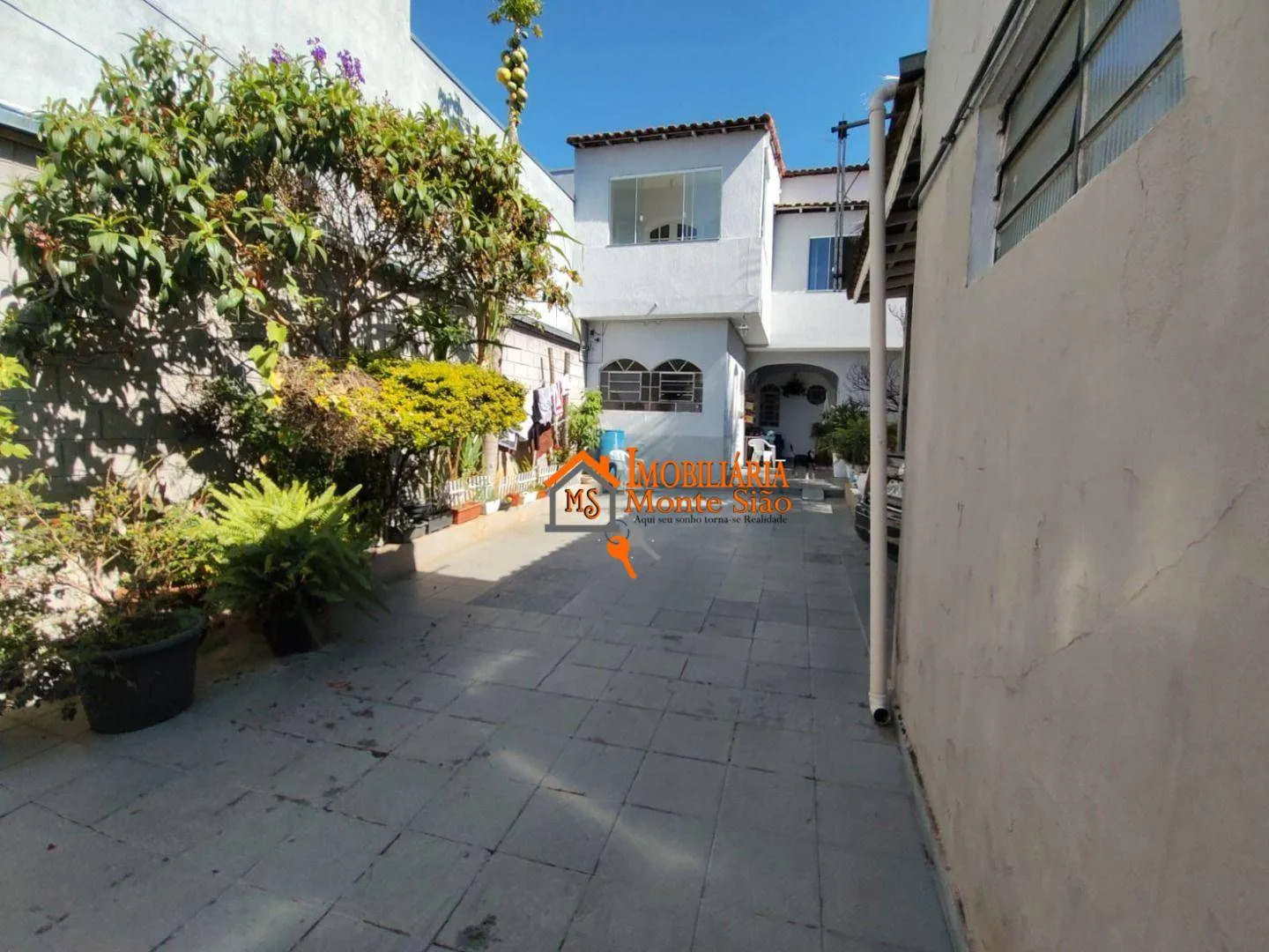 Imagem Sobrado com 3 dormitórios à venda, 167 m² por R$ 849.000,00 - Jardim Adriana - Guarulhos/SP