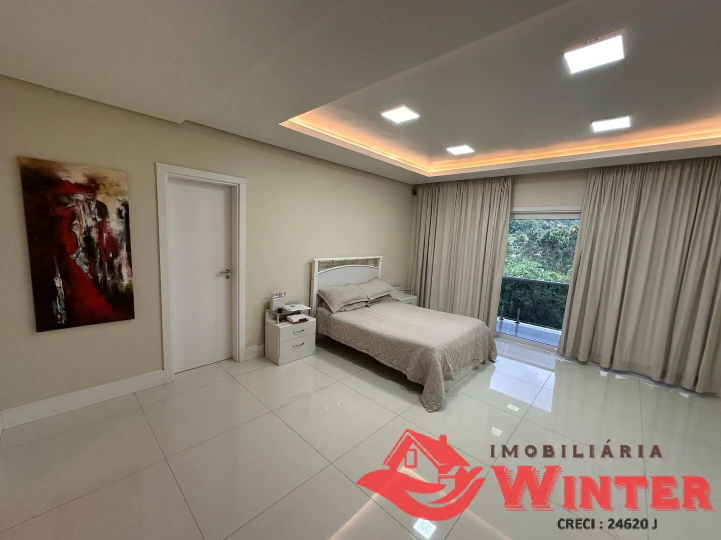 Imagem Linda Casa de Alto Padão.