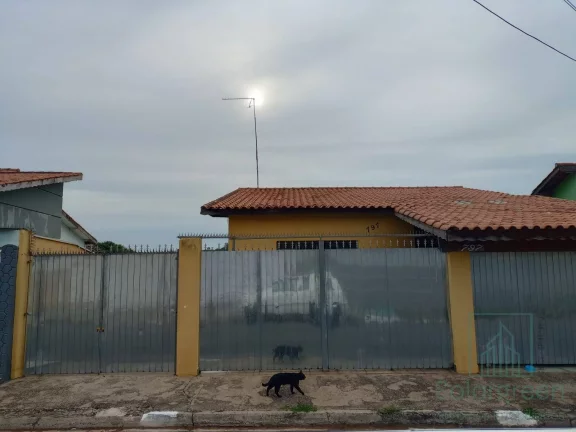 Imagem Casa à venda em Bragança Paulista 3 dormitórios, sendo 1 suíte 450 mil