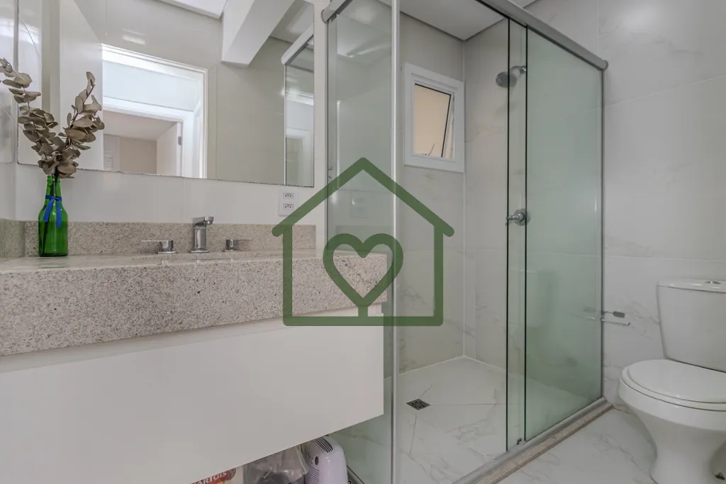 Imagem Apartamento com 71m² privativos, 2 dormitórios sendo 1 suíte, living para 3 ambientes, churrasque...
