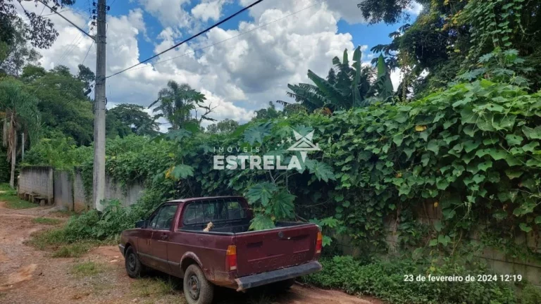 Imagem Terreno Espaçoso - Jd. Colibri - Embu das Artes/SP