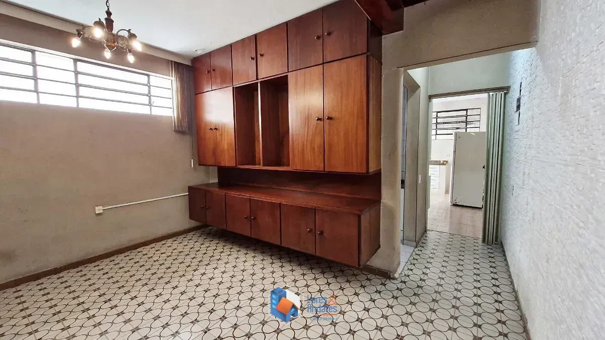 Imagem Sobrado para venda em Vila Baruel com 6 quartos, sendo 2 suítes, 240m²