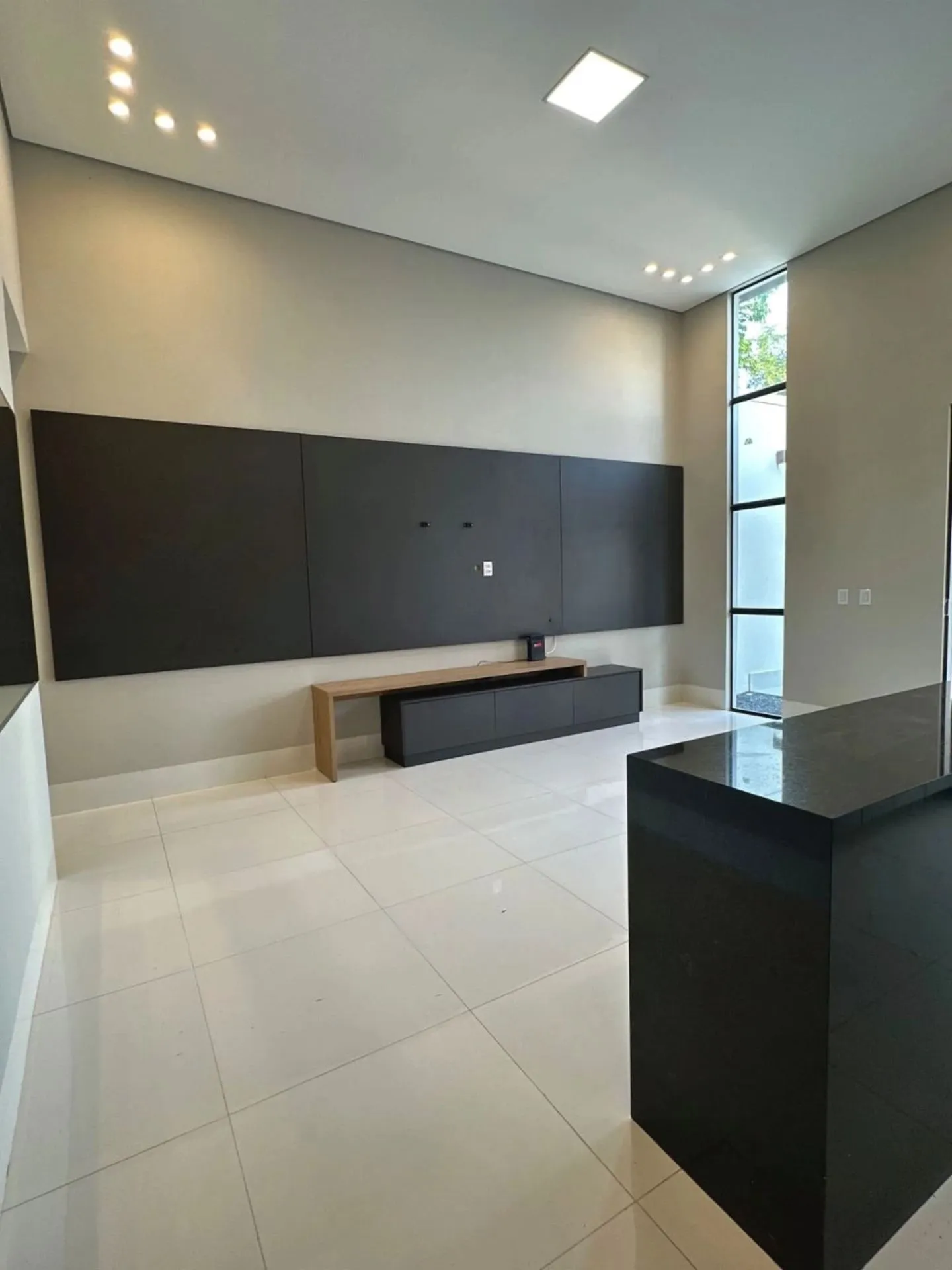 Imagem Casa com 3 quartos e 1 suíte em Jardim Universitário - Cuiabá