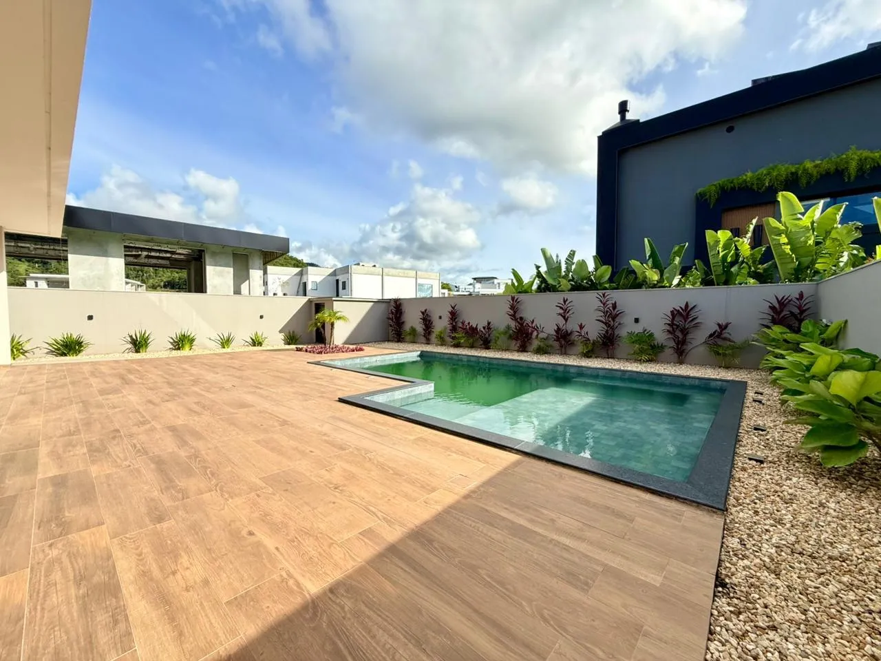 Imagem Casa à venda com 411m2 por R$ 4.500.000,00