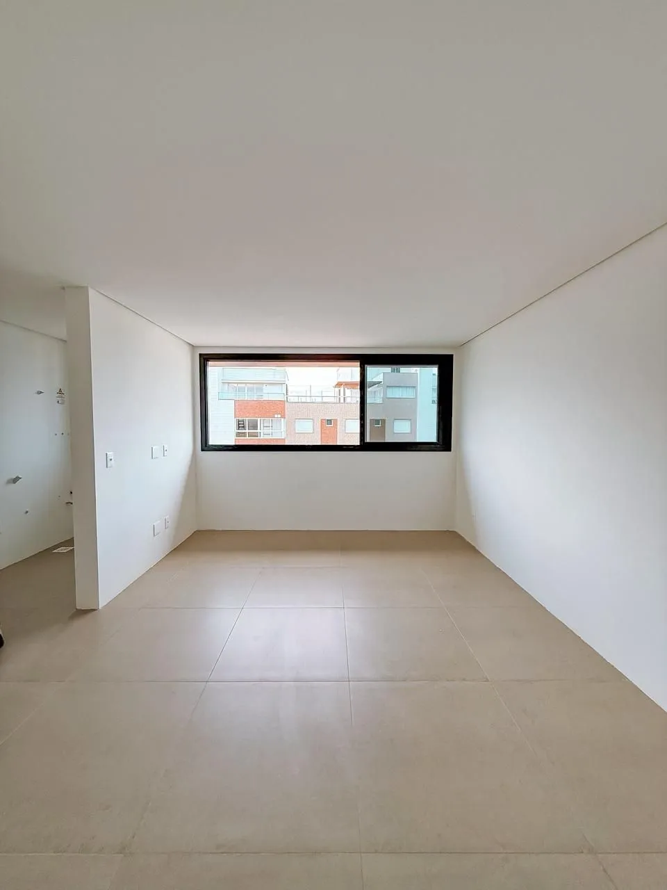 Imagem Apartamento à venda em Torres, Centro, com 2 quartos, 77.35m2