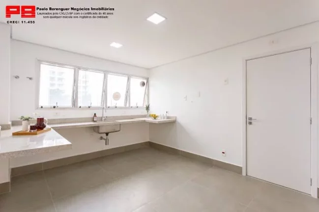Imagem Apartamento 2 dormitórios 161m² - Moema
