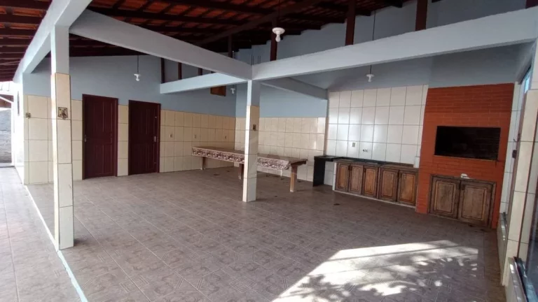 Imagem CASA COM 4 DORMITÓRIOS, ITAPEMA DO NORTE GLEBA II