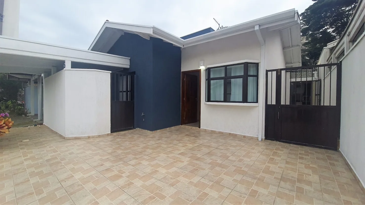 Imagem Casa à venda 4 Quartos, 2 Suites, 2 Vagas, Parque São Luís, Taubaté - SP | altos do pinheiro