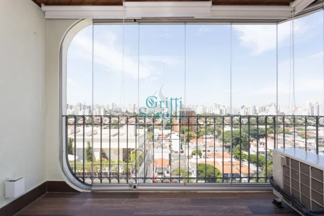Imagem Cobertura Duplex à Venda em Moema - São Paulo/SP.
