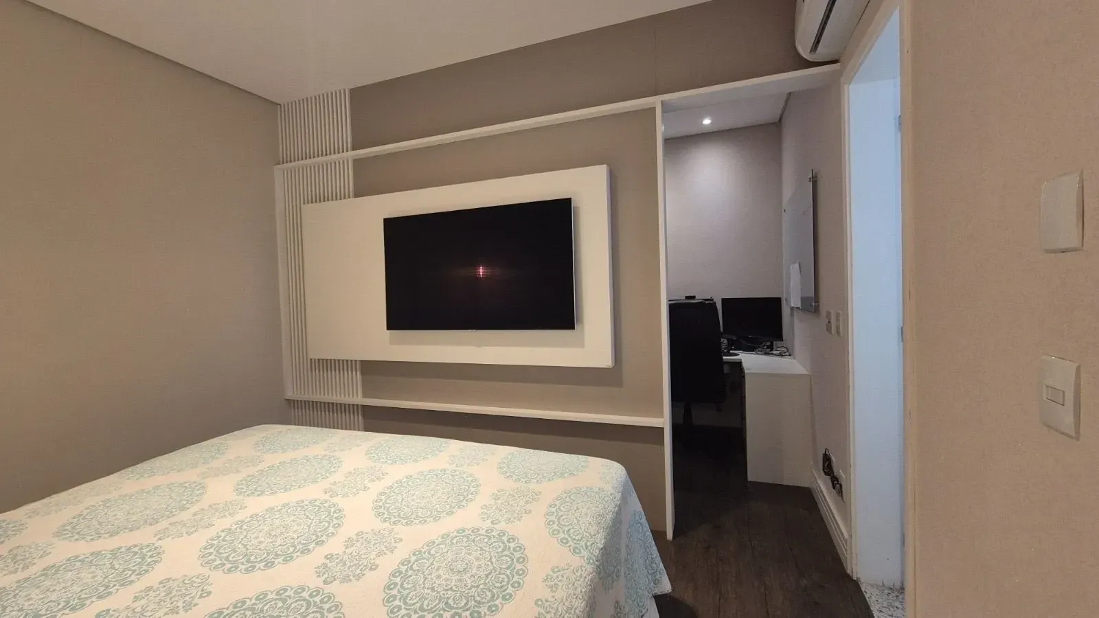 Imagem Apartamento com 4 Quartos à Venda, 189 m² em Jardim das Samambaias - Jundiaí