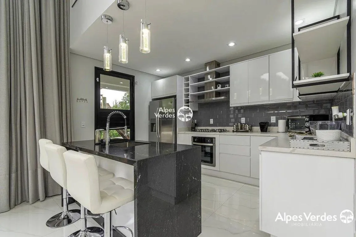 Imagem Vende-se maravilhosa casa dentro de condominio fechado de sitios em Viamão