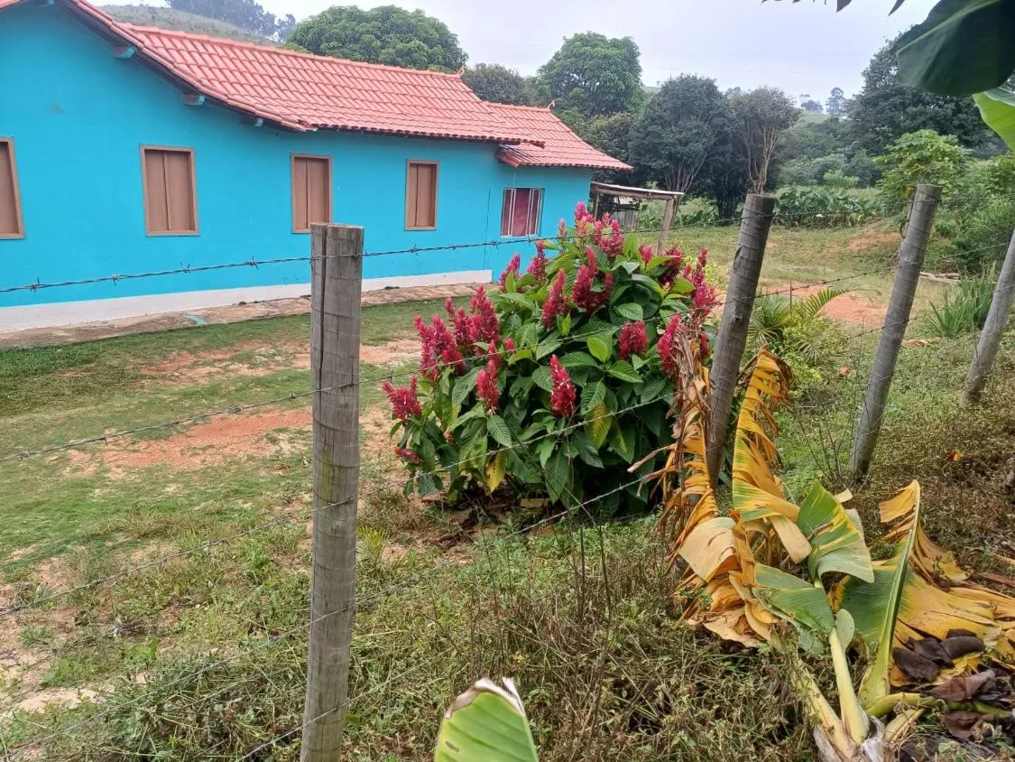 Imagem Vendo uma ótima chácara em Piedade dos gerais , medindo 5.740 m² de extensão.