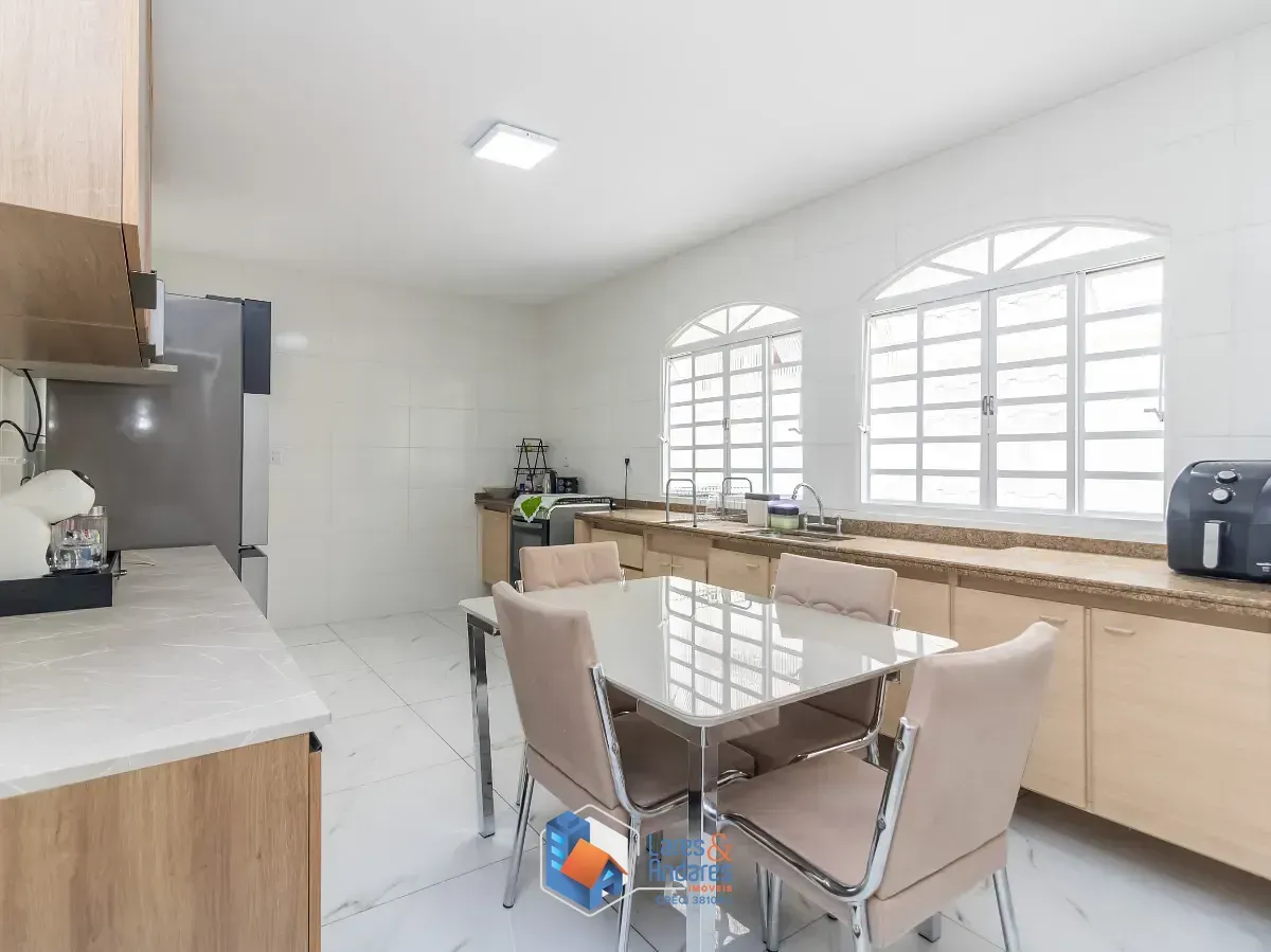 Imagem Sobrado para venda em Jardim Cidade Pirituba com 3 quartos, sendo 1 suíte, 173m²
