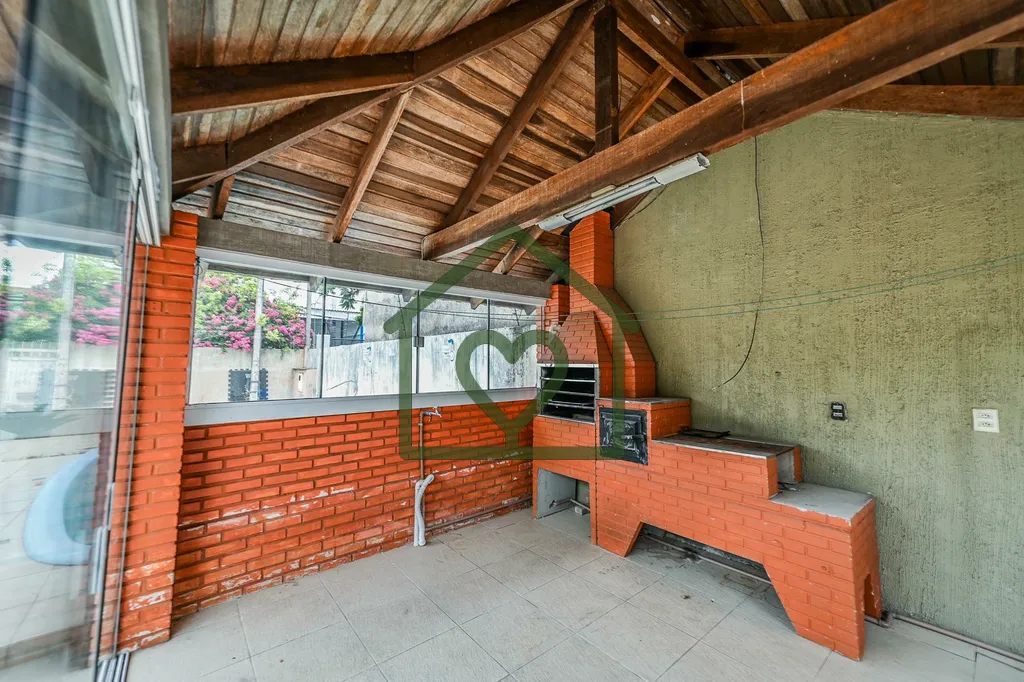 Imagem Sobrado com piscina, espaço gourmet completo e vista panorâmica ? oportunidade imperdível! 
 
Exc...