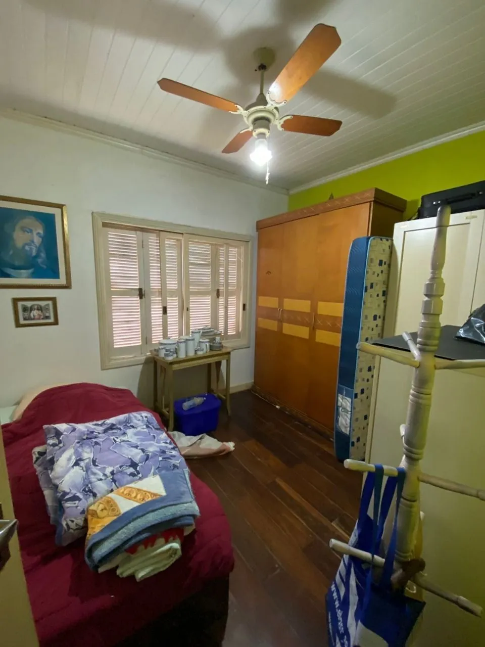 Imagem Casa no bairro Hípica - 3 dormitórios