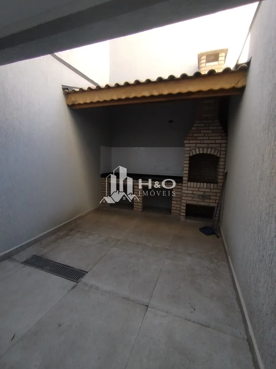 Imagem SOBRADO NOVO À VENDA - JARDIM TRÊS MARIAS/ PATRIARCA