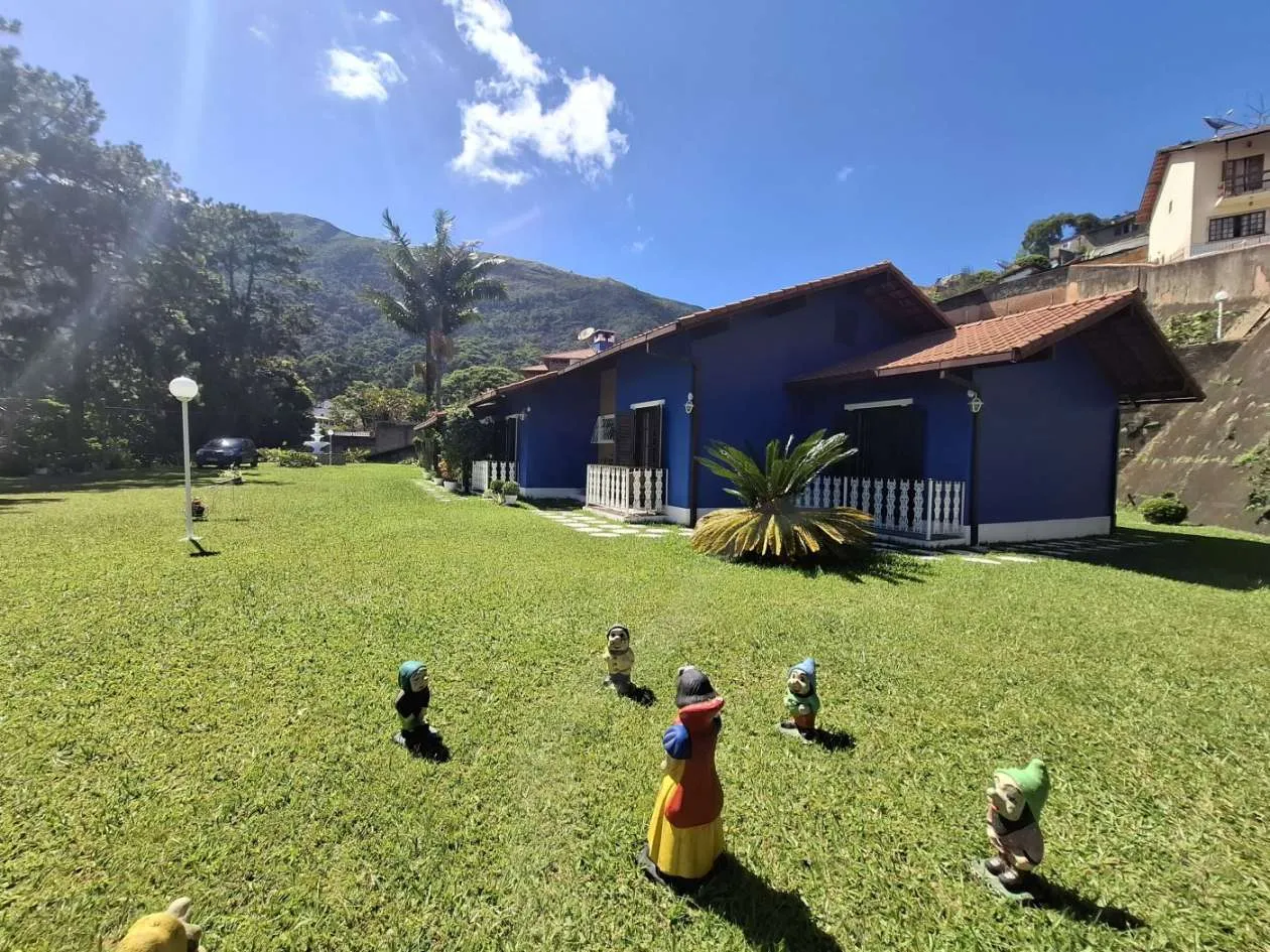 Imagem Casa para Venda em Teresópolis / RJ no bairro Araras