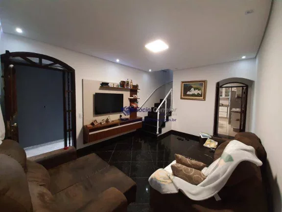 Foto do imóvel Sobrado com 3 dormitórios à venda, 174 m por R$ 700.000,00 - Jardim Adriana - Guarulhos/SP
