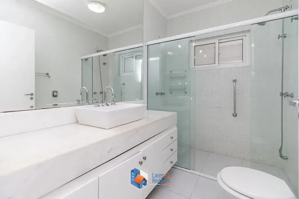 Imagem Casa à venda 3 Quartos 3 Suites 4 Vagas 345M² Indianópolis São Paulo - SP