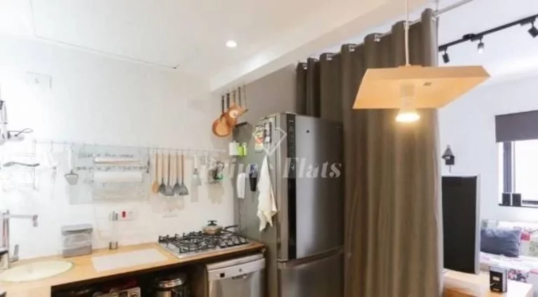Foto do imóvel Flat disponível para venda no Le Premier, com 28m², 1 dormitório e 1 vaga de garagem em Rua Guarará