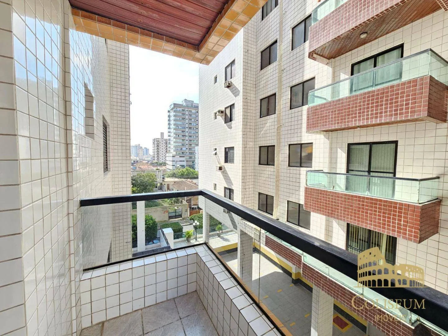 Imagem Apartamento com 1 dormitório à venda, 60 m² por R$ 325.000,00 - Vila Assunção - Praia Grande/SP
